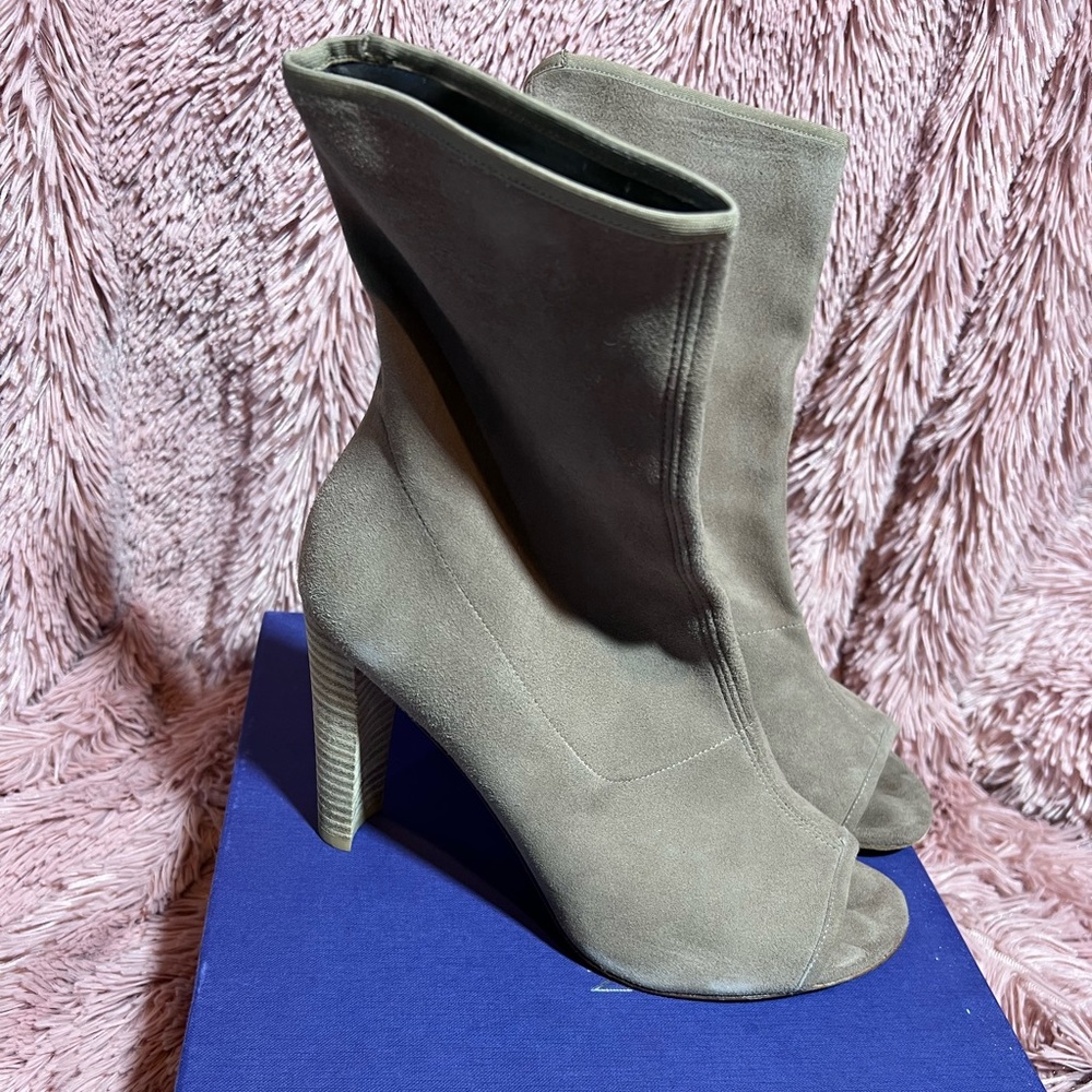 Stuart Weitzman open for booties size 9.5